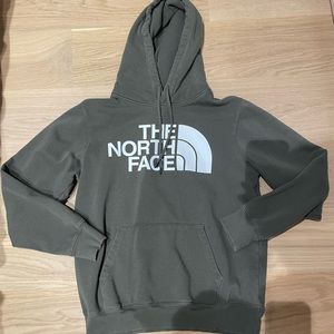 Northface Mens half dome pullover hoodie